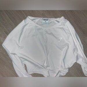 Beige cropped gymshark shirt